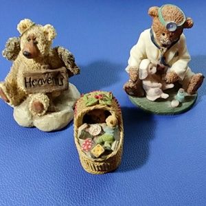 Vintage Set of 3 bear figurines Doctor, Angel,baby